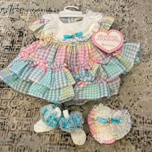 0-3 month Martha’s Miniatures outfit